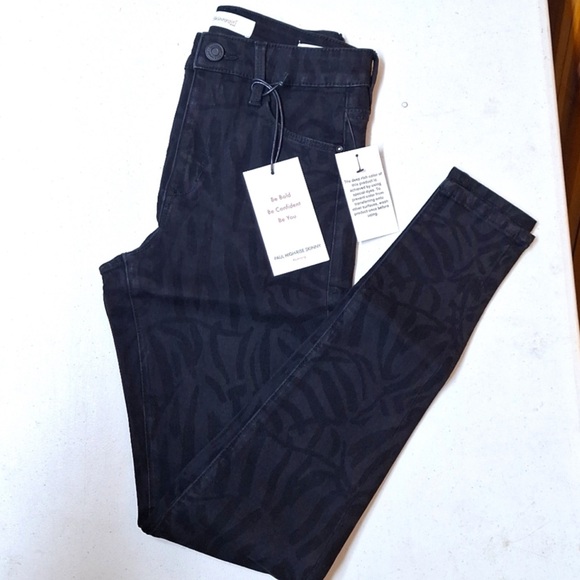 Skinnygirl Denim - SkinnyGirl Black Paul Zebra Printed High-Rise Skinny Jeans, NEW with Tags